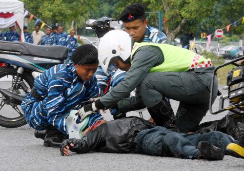 PELATIH PLKN