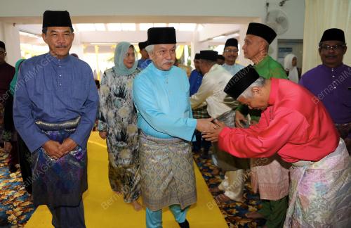 NS02_25062017_TUANKU_SOLAT