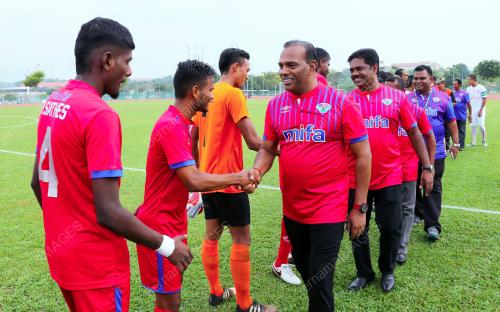 NS02_25092016_SARAVANAN_BOLA