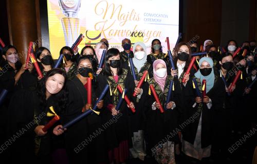 MAJLIS KONVOKESYEN AKADEMI KEDOKTORAN KELUARGA MALAYSIA