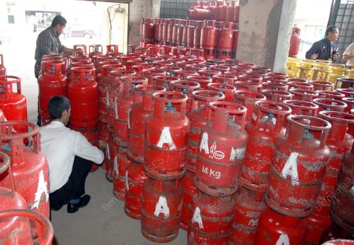 TONG GAS