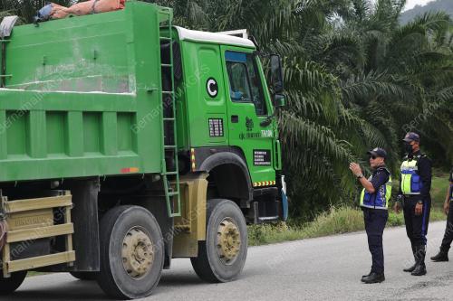 OPERASI KHAS JABATAN PENGANGKUTAN JALAN