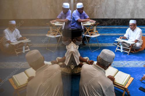 NUZUL AL-QURAN