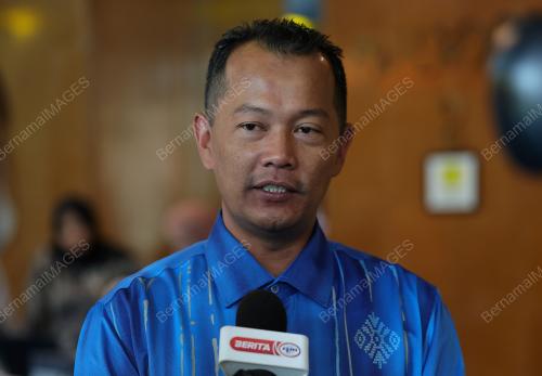 MUHAMMAD ZAHIR MAZLAN