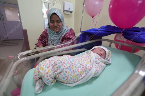 BAYI TAHUN LOMPAT 2024