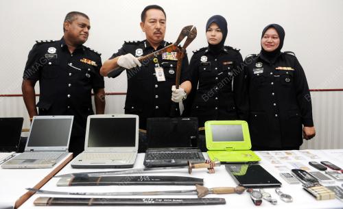 NS02_29052015_POLIS