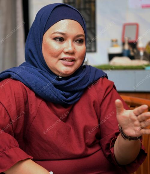 SHARIDA BAHARUDIN