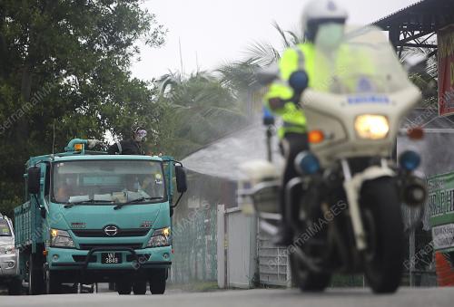OPERASI SANITASI PASUKAN HAZMAT JABATAN BOMBA DAN PENYELAMAT NS