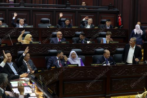 DATUK SERI AMINUDDIN HARUN