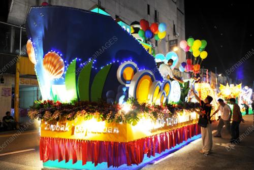 NS02_30082015_AMBANG_MERDEKA