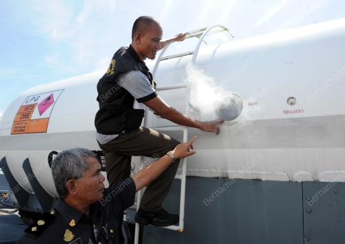 NS02_31052016_CURI_LPG