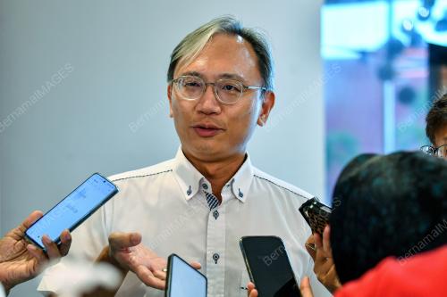 DESMOND YAP POH SENG