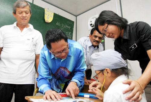 DR PUAD ZARKASHI