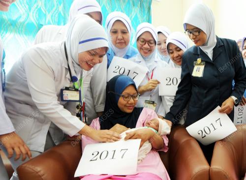 NS03_01012017_BAYI_LAHIR