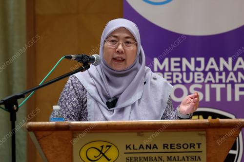 FUZIAH SALLEH