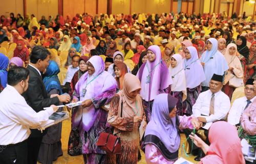 NS03_01072015_MOHAMAD_BANTUAN