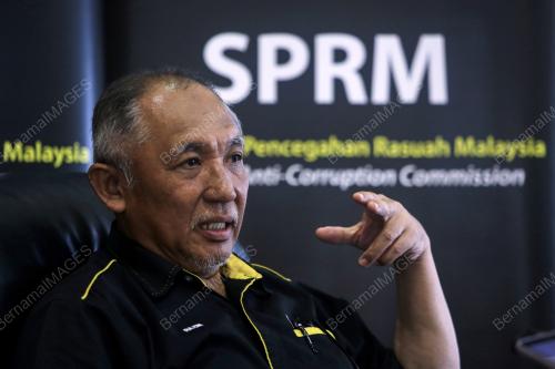 DATUK RAZIM MOHD NOOR