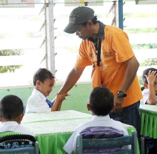 NS03_02012014_SEKOLAH