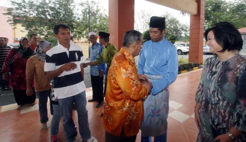 KHAIRY JAMALUDDIN