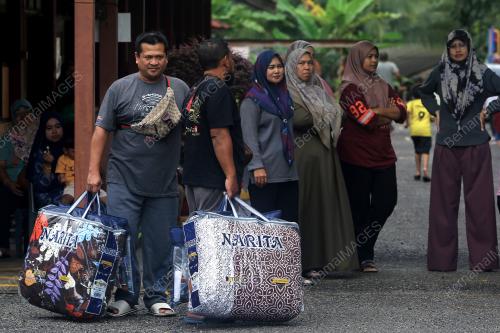 BANTUAN BENCANA MANGSA BANJIR