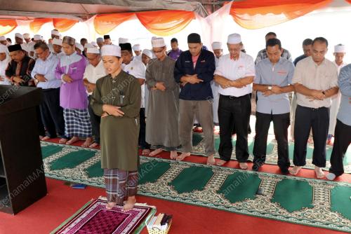 NS03_06042016_SOLAT_HAJAT