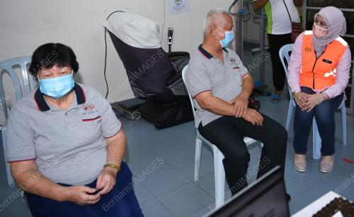 DATUK SERI RINA HARUN