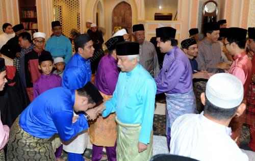NS03_06072016_TUANKU_MUHRIZ