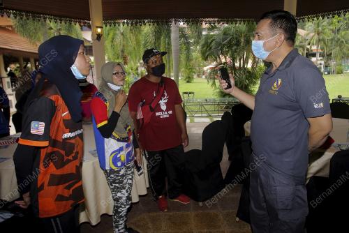 KEMBARA BACK TO NATURE DAN KEMPEN JALUR GEMILANG