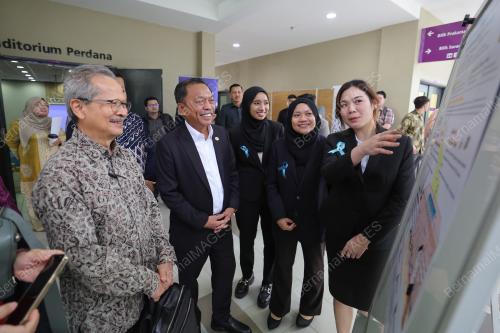 DATUK MOHAMMAD YUSOF APDAL