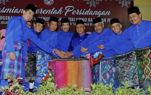 NS03_08072017_UMNO_JELEBU