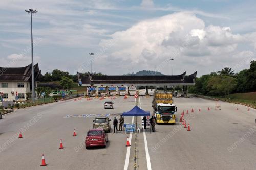 SEKATAN JALAN RAYA SEMPADAN SEREMBAN - PORT DICKSON