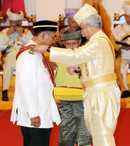 NS03_09022012_TUANKU_PINGAT