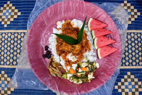 IFTAR JUADAH MAKAN DALAM TALAM