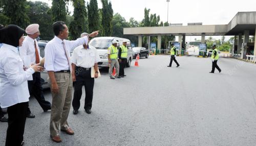 DATUK SERI SHAZIMAN ABU MANSOR