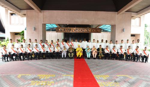 NS03_10042017_SIDANG_DUN