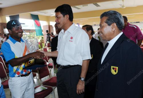 DATUK SERI MOHAMAD HASAN