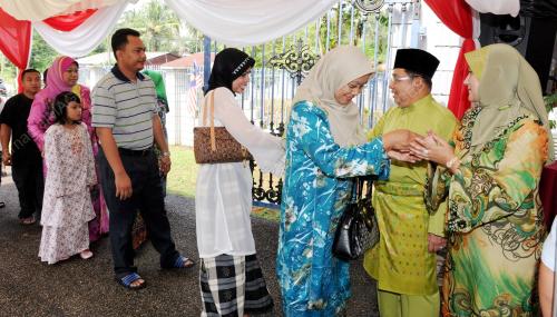 RUMAH TERBUKA