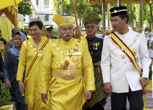 NS03_11042014_TUANKU_SIDANG