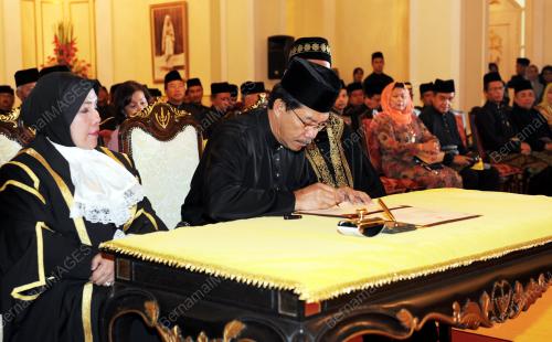 NS03_11052013_ANGKAT_SUMPAH