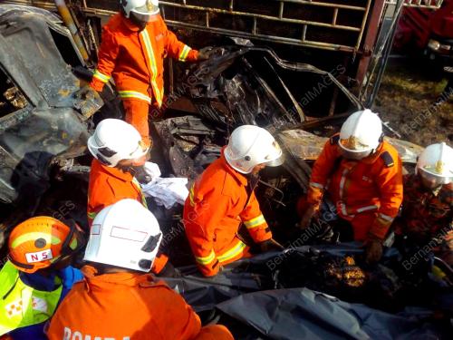 NS03_11062017_KEMALANGAN_MAUT