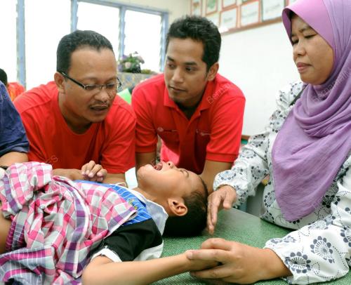 KHAIRY JAMALUDDIN