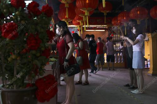 SAMBUTAN TAHUN BAHARU CINA SECARA SEDERHANA