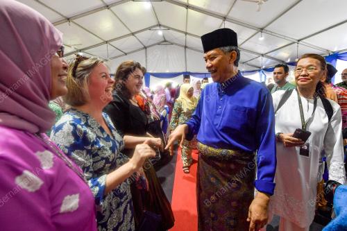 DATUK SERI MOHAMAD HASAN
