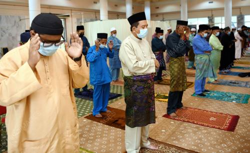 SOLAT SUNAT AIDILFITRI