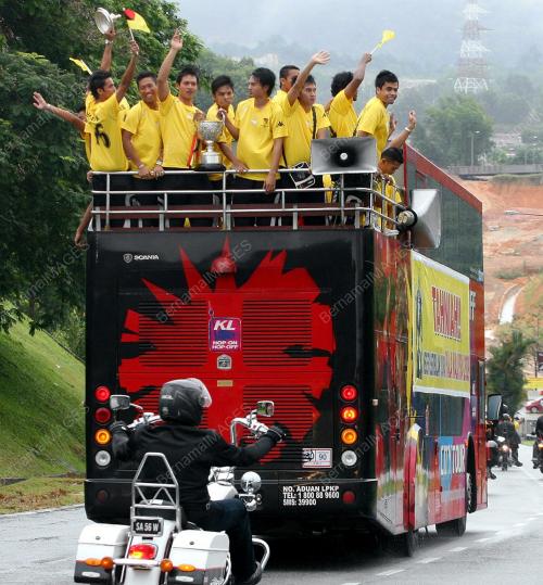 PERARAKAN PIALA MALAYSIA