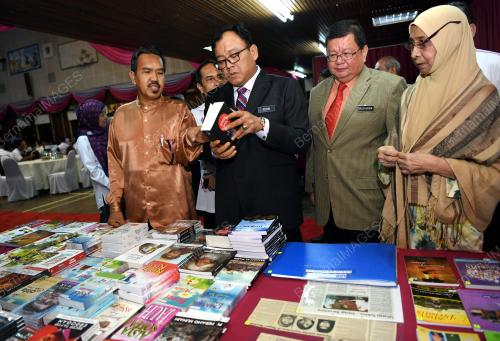 NS03_14112018_BUKU