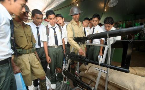 PAMERAN PERANG DUNIA KEDUA