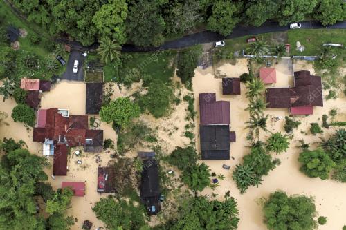 BANJIR KILAT DI JALAN JELEBU, PANTAI