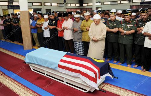 NS03_16062017_JENAZAH_KEBUMI