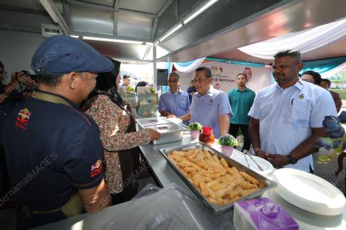 DATUK SERI AMINUDDIN HARUN